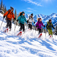 raquette a neige courchevel avec un guide